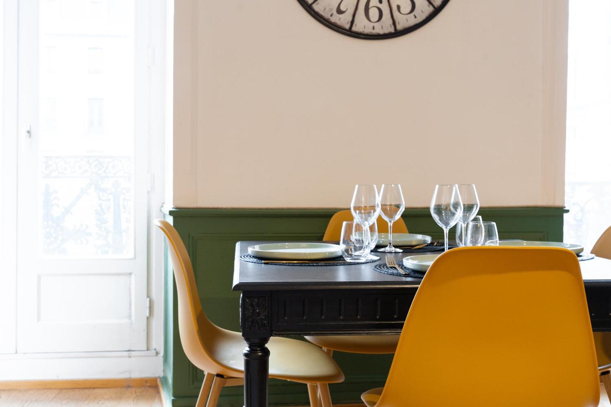 Chez Louise Et Paul, L'Appart Du Centre Dinan Extérieur photo